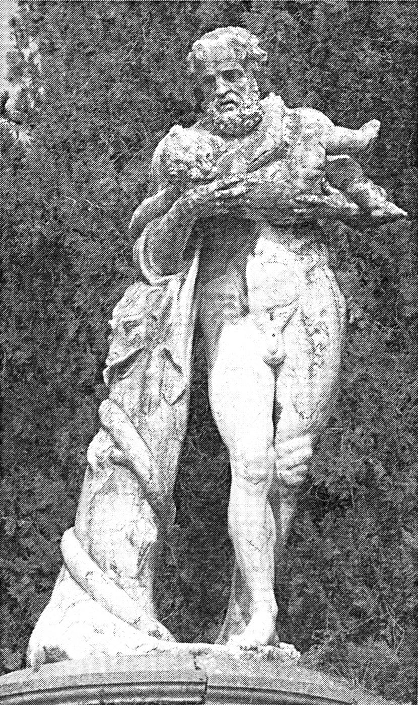 Statua di Sileno con Bacco fanciullo, portale d'ingresso a via del Catajo.